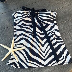 Black and White Striped Taniki Top SZ 10